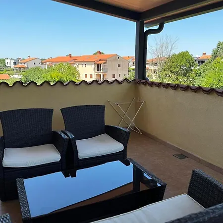 Apartamento House Pulic