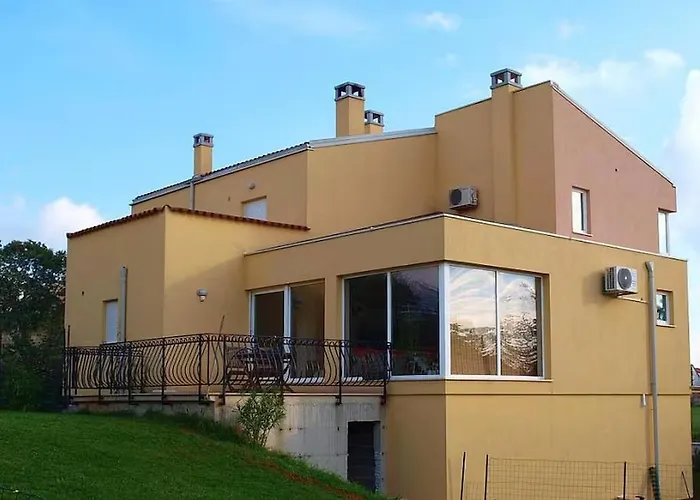 House Pulic Appartement Bale